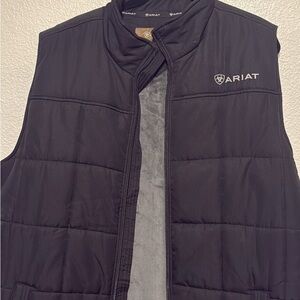 Ariat Black Quilted Men's Vest with Logo